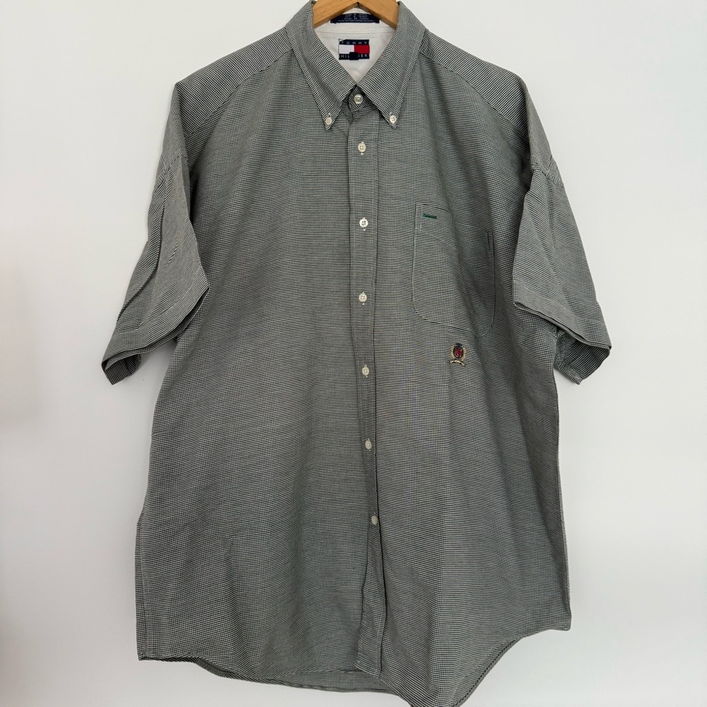 VINTAGE TOMMY HILFIGER HOUNDSTOOTH BUTTON DOWN SHORT SLEEVE LARGE